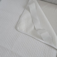 Set moises colecho cobertor y sabanas bajeras blanco y gris